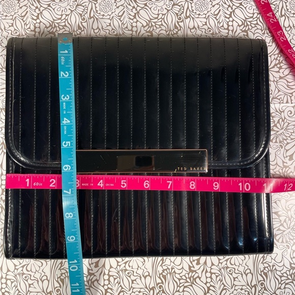 Ted Baker quilted case for iPad / tablet envelop style - Picture 10 of 10